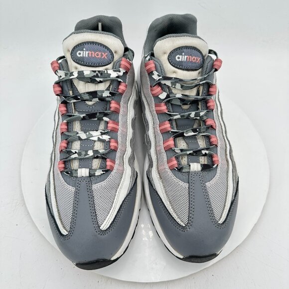 Nike Air Max 95 Men Size 11 DM0011-008 Vast Grey Red Stardust Training Shoes - Picture 3 of 11